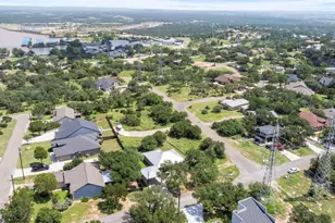 300 Knights Row, Horseshoe Bay, TX 78657 - Photo 24