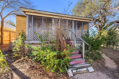 1001 Catalpa Street, Austin, TX 78702 - Photo 2