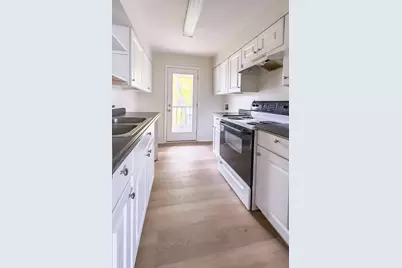 200 Uhland Road #C, San Marcos, TX 78666 - Photo 4