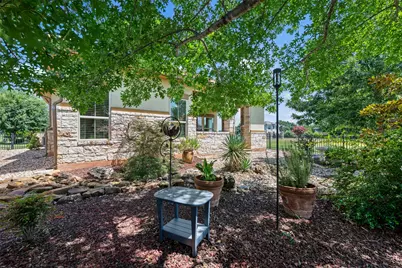 109 Limestone Drive, Georgetown, TX 78628 - Photo 30