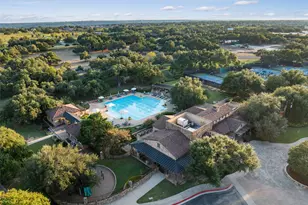 109 Limestone Dr, Georgetown, TX 78628 - Photo 34