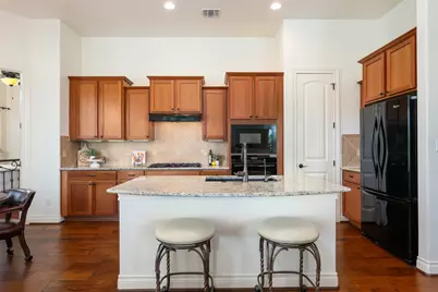 109 Limestone Drive, Georgetown, TX 78628 - Photo 10