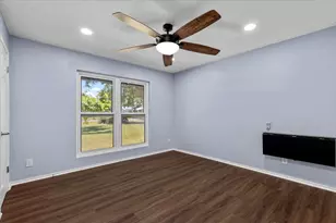 154 Shoreline Dr, Bastrop, TX 78602 - Photo 18