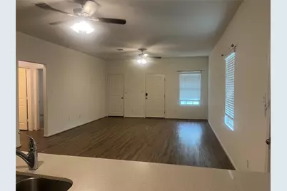 117 Galaxy Way, Jarrell, TX 76537 - Photo 4
