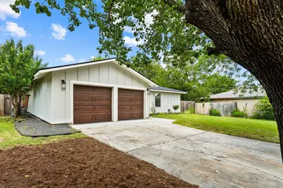 2802 Leeds Cove, Austin, TX 78745 - Photo 2