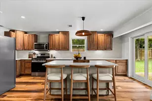 2802 Leeds Cove, Austin, TX 78745 - Photo 10