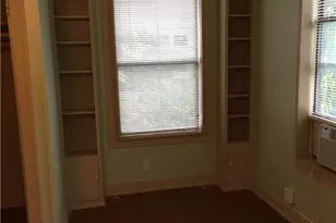 611 W 37th St, Austin, TX 78705 - Photo 6