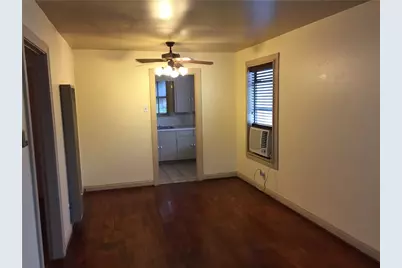 611 W 37th Street #B, Austin, TX 78705 - Photo 1