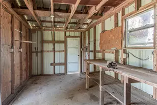 533 S Texas St, Milano, TX 76556 - Photo 22