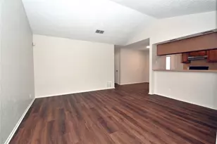 11314 Walnut Ridge Dr, Austin, TX 78753 - Photo 2