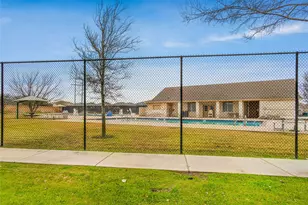 208 Kildeer Pass, Jarrell, TX 76537 - Photo 26