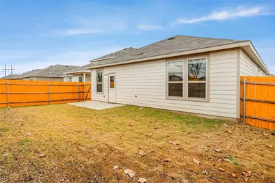 208 Kildeer Pass, Jarrell, TX 76537 - Photo 6