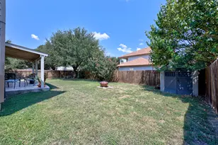 1001 Canterbury Trail, Georgetown, TX 78626 - Photo 36