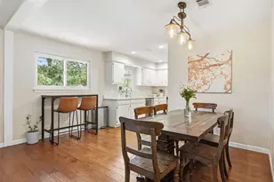 617 Blackberry Dr, Austin, TX 78745 - Photo 2