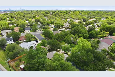 617 Blackberry Drive, Austin, TX 78745 - Photo 32