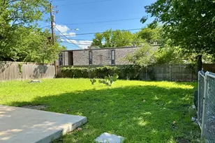 1605 Sweetbriar Ave, Austin, TX 78723 - Photo 18