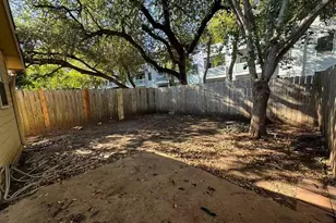 12406 Deer Falls Dr, Austin, TX 78729 - Photo 18