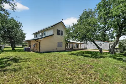 203 Oxbow Trail, Marble Falls, TX 78654 - Photo 2