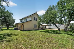 203 Oxbow Trail, Marble Falls, TX 78654 - Photo 2