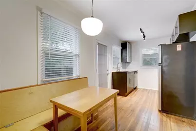 1110 W 22nd Street #13a, Austin, TX 78705 - Photo 4