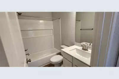 157 Los Olives Lane, Liberty Hill, TX 78642 - Photo 14