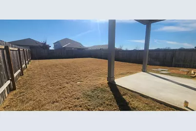 157 Los Olives Lane, Liberty Hill, TX 78642 - Photo 2
