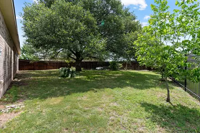 4404 Lobo Landing Lane, Georgetown, TX 78628 - Photo 18