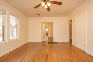 2845 San Gabriel St, Austin, TX 78705 - Photo 8