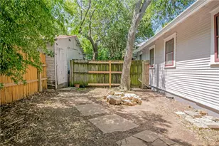 2845 San Gabriel St, Austin, TX 78705 - Photo 34