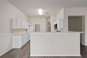 3924 Links Ln, Round Rock, TX 78664 - Photo 12