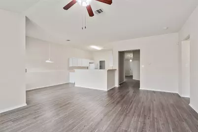 3924 Links Lane, Round Rock, TX 78664 - Photo 10
