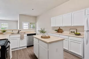 3924 Links Ln, Round Rock, TX 78664 - Photo 14
