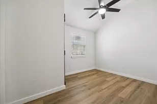 222 Houston Ave, Somerville, TX 77879 - Photo 8