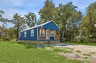 222 Houston Ave, Somerville, TX 77879 - Photo 16