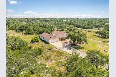 1110 Oakwood Loop, San Marcos, TX 78666 - Photo 28