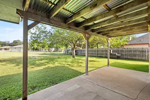 909 Garden View Dr, Georgetown, TX 78628 - Photo 14