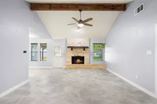 909 Garden View Dr, Georgetown, TX 78628 - Photo 4
