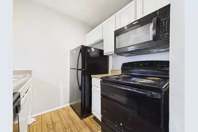 3115 Helms Street #210, Austin, TX 78705 - Photo 6