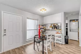 3115 Helms St, Austin, TX 78705 - Photo 6