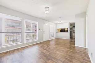 3115 Helms St, Austin, TX 78705 - Photo 2
