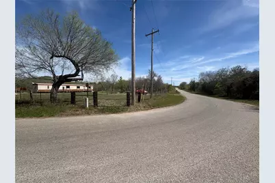 1285 Burdette Wells Road, Lockhart, TX 78644 - Photo 2