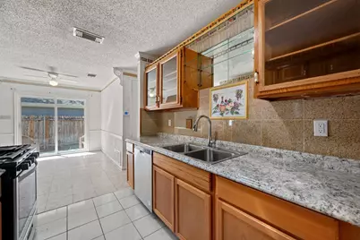 2314 Klattenhoff Drive, Austin, TX 78728 - Photo 10