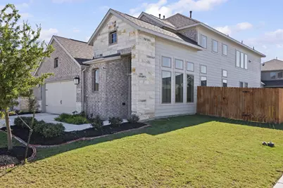 100 Danielson Street, Liberty Hill, TX 78642 - Photo 2