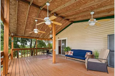 1019 Lake Shore Drive, Spicewood, TX 78669 - Photo 18
