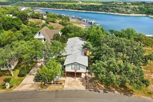 1019 Lakeshore Dr, Spicewood, TX 78669 - Photo 26