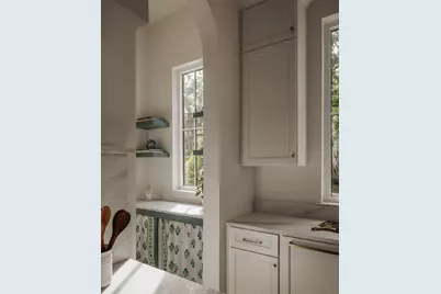 1900 Matthews Drive, Austin, TX 78703 - Photo 18
