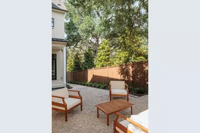 1900 Matthews Drive, Austin, TX 78703 - Photo 30