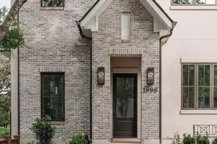 1900 Matthews Dr, Austin, TX 78703 - Photo 2
