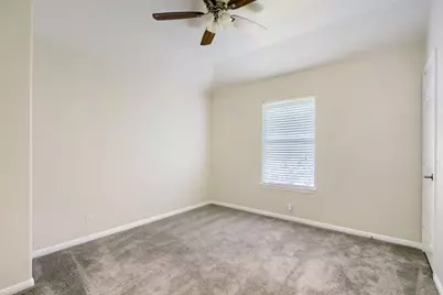 8215 Menlo Park Place, Round Rock, TX 78681 - Photo 18