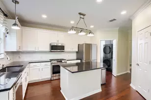 8215 Menlo Park Pl, Round Rock, TX 78681 - Photo 4